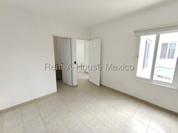 Ciudad del Sol Departamento Dúplex con Áreas Verdes y Zona Infantil SGU1203