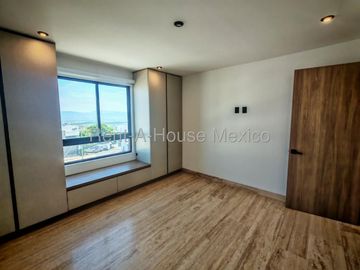Departamento en Renta en Zibatá con Terraza y Vista a Áreas Verdes SGU201