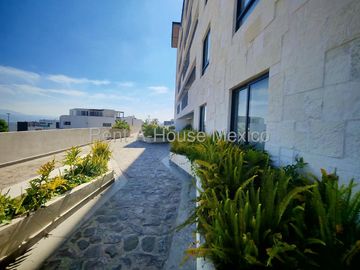 Departamento en Renta en Zibatá con Terraza y Vista a Áreas Verdes SGU201
