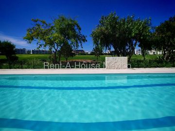Departamento en Renta en Zibatá con Terraza y Vista a Áreas Verdes SGU201