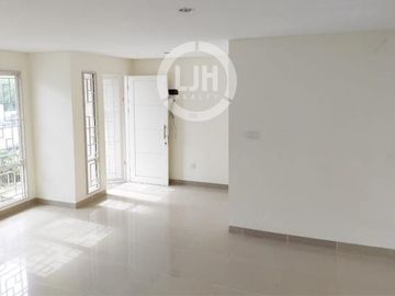 Dijual Rumah Orchard Park Cluster Citrus