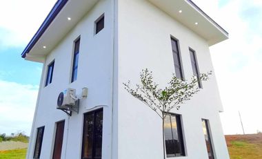 2Storey Townhouse For Sale in Brookstone Park Trece Martires City-MC