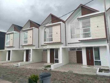 Jual Rumah Baru 2 Lantai Cluster di Cibiru Kota Bandung (Akses Jalan 2 Mobil) Murah