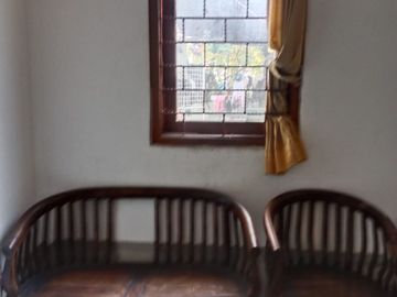 Dijual rumah kosan aktif di jalan utama, pondok Pekayon indah.