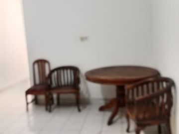 Dijual rumah kosan aktif di jalan utama, pondok Pekayon indah.