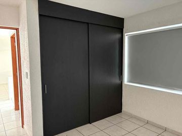 CASA EN RENTA EN LOMAS DE GRAN JARDÍN CON SALÓN DE USOS MÚLTIPLES