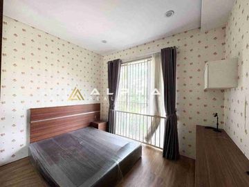 Dijual Cepat Rumah 3,5 Lantai di Citra Land Megah, Batam Center