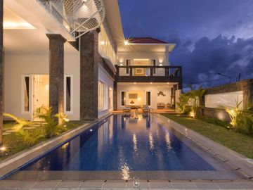 DIJUAL VILLA MEWAH – UNGASAN, KUTA SELATAN, BADUNG