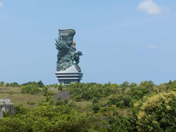 DIJUAL VILLA MEWAH – UNGASAN, KUTA SELATAN, BADUNG