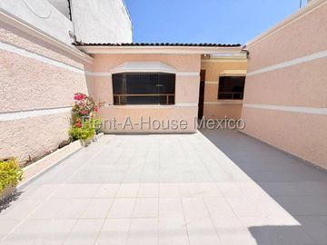 Cimatario Vive con la Comodidad de una Casa de Una Sola Planta IO225