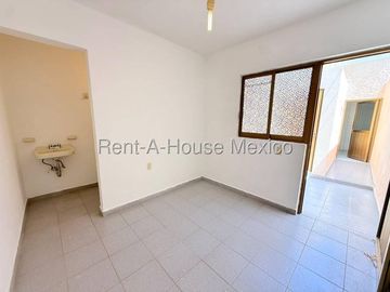 Cimatario Vive con la Comodidad de una Casa de Una Sola Planta IO225