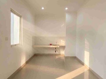 Dijual Rumah Type A Master Cluster Faraday - Summarecon Serpong