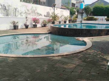 Dijual Rumah cantik semi furnished di Cluster Central Park , Grand Galaxy Bekasi