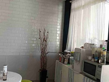 Dijual Rumah cantik semi furnished di Cluster Central Park , Grand Galaxy Bekasi