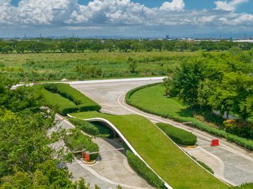 Luxury Lot For Sale in Sta. Rosa Laguna Greenfield Subd (Trava)-MC