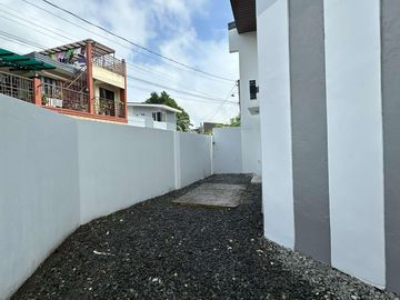 FOR SALE! 2-Storey House and Lot in Brgy Villamonte Bacolod city-AP