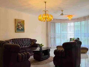 RUMAH 2 LANTAI DI TAMAN POLONIA III  MEDAN