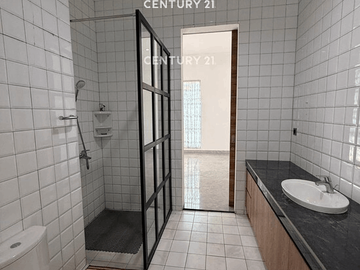 Dijual Rumah Mewah Di Kebayoran Residence, Bintaro Sektor 7 Lingkungan nyaman & Bersih.