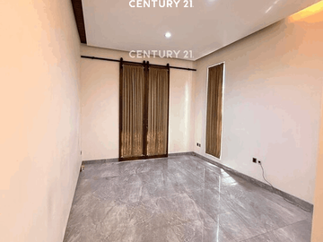 Dijual Rumah Mewah Di Kebayoran Residence, Bintaro Sektor 7 Lingkungan nyaman & Bersih.