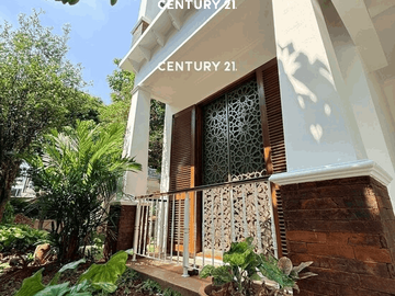 Dijual Rumah Mewah Di Kebayoran Residence, Bintaro Sektor 7 Lingkungan nyaman & Bersih.