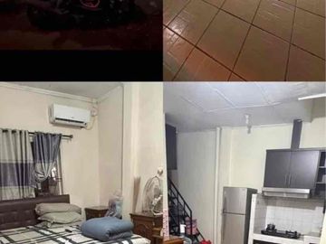 DIJUAL RUMAH DI SEKTOR 6 ( belakang cluster michellia ) GADING SERPONG