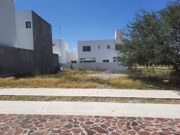 Terreno en Venta en El Encino, Querétaro| 247.42 m²