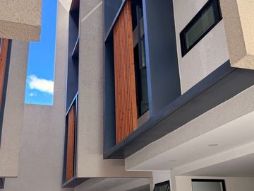 San Juan Townhouse for Sale 3Bedrooms with Parking Brand New Clean Title Good deal near Banawe New Manila Quezon City Village Sta Mesa Heights Araneta