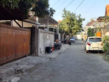 Disewakan rumah 3 BR furnished di Sanur Kauh, Densel
