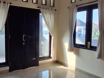 Disewakan rumah 3 BR furnished di Sanur Kauh, Densel