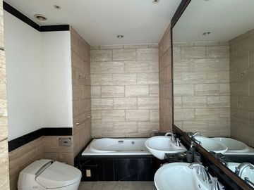 Dijual Cepat! Luxury Condominium Kempinski Private Residence, Jl. M.H. Thamrin, Jakarta Pusat