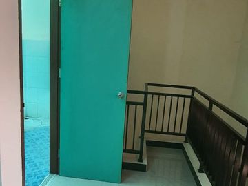 Disewakan rumah 2 lantai di Pulo Sirih, Galaxy, Bekasi