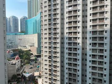 Disewakan Apartemen Mediterania Garden 2 Tower G View Pool