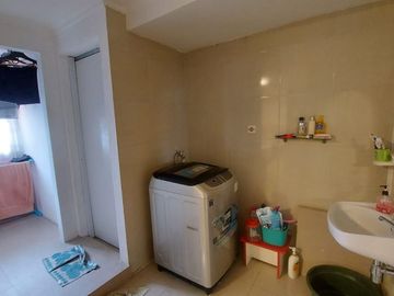 Apartemen Hoek Terluas 3 Kamar Semi Furnish  di Wisma Gading Permai Kelapa Gading Jakarta Utara
