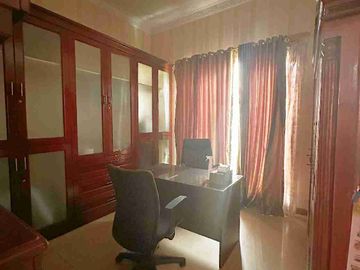 Turun Harga! Rumah Lahan 374m² Gedong Pasar Rebo, Dekat Tol – 4 Miliar