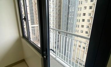 For Sale 2 Bedroom 45.56 sqm End Unit with balcony in Glam Residences, South Triangle, Quezon City