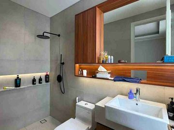 DIJUAL RUMAH ISTIMEWA SIAP HUNI DI ALAM SUTERA