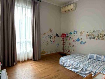 DIJUAL RUMAH ISTIMEWA SIAP HUNI DI ALAM SUTERA