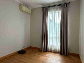 DIJUAL RUMAH ISTIMEWA SIAP HUNI DI ALAM SUTERA
