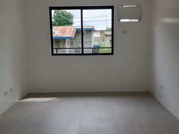 FOR SALE! 2-Storey House and Lot in Brgy Villamonte Bacolod City-AP