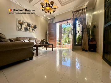 Dijual Rumah Cantik dengan Interior Modern Furnished di Komplek Al Duren Sawit Jakarta Timur
