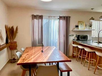 CASA AL NORTE MODERNA: ALTARIA RESIDENCIAL