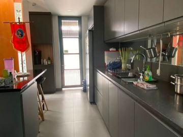 Dijual Rumah Sutera Jelita Alam Sutera 8x20