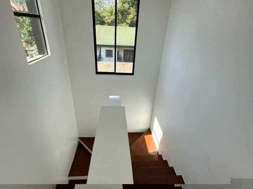 FOR SALE! 2-Storey House and Lot w/ 4 Bedrooms in Brgy Villamonte Bacolod City-AP