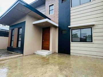 FOR SALE! 2-Storey House and Lot w/ 4 Bedrooms in Brgy Villamonte Bacolod City-AP
