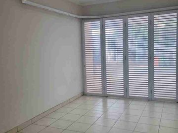 Disewa Rumah Bagus Cluster Vernonia Summarecon Bekasi