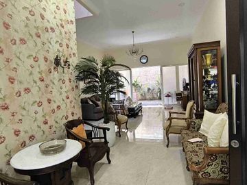 Dijual Rumah 2 lantai dekat SMA  Al Azhar Kemang Pratama bebas banjir
