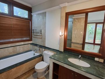 Dijual - Rumah di Area Strategis Cipete. Dekat MRT Stasiun