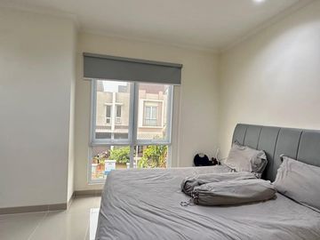 DISEWAKAN RUMAH FULFURNISHED DI CLUSTER ROSSINI, GADING SERPONG