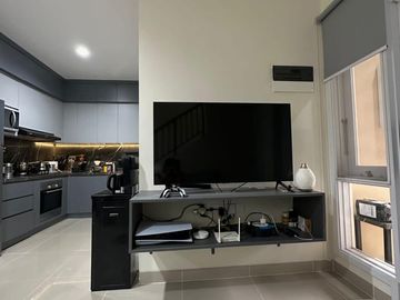 DISEWAKAN RUMAH FULFURNISHED DI CLUSTER ROSSINI, GADING SERPONG