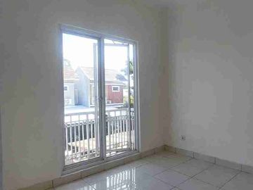 JUAL CEPAT Cluster Pelican Serpong Lagoon Rumah 2 Lantai 825 Jt Nego